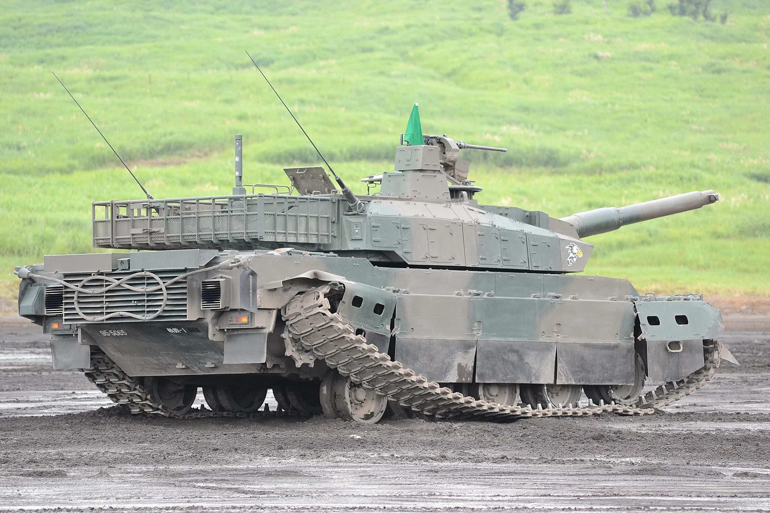 Type 10 танк. Type 10 танк японский. Type 10 MBT Mitsubishi. Тайп 71 танк Японии.