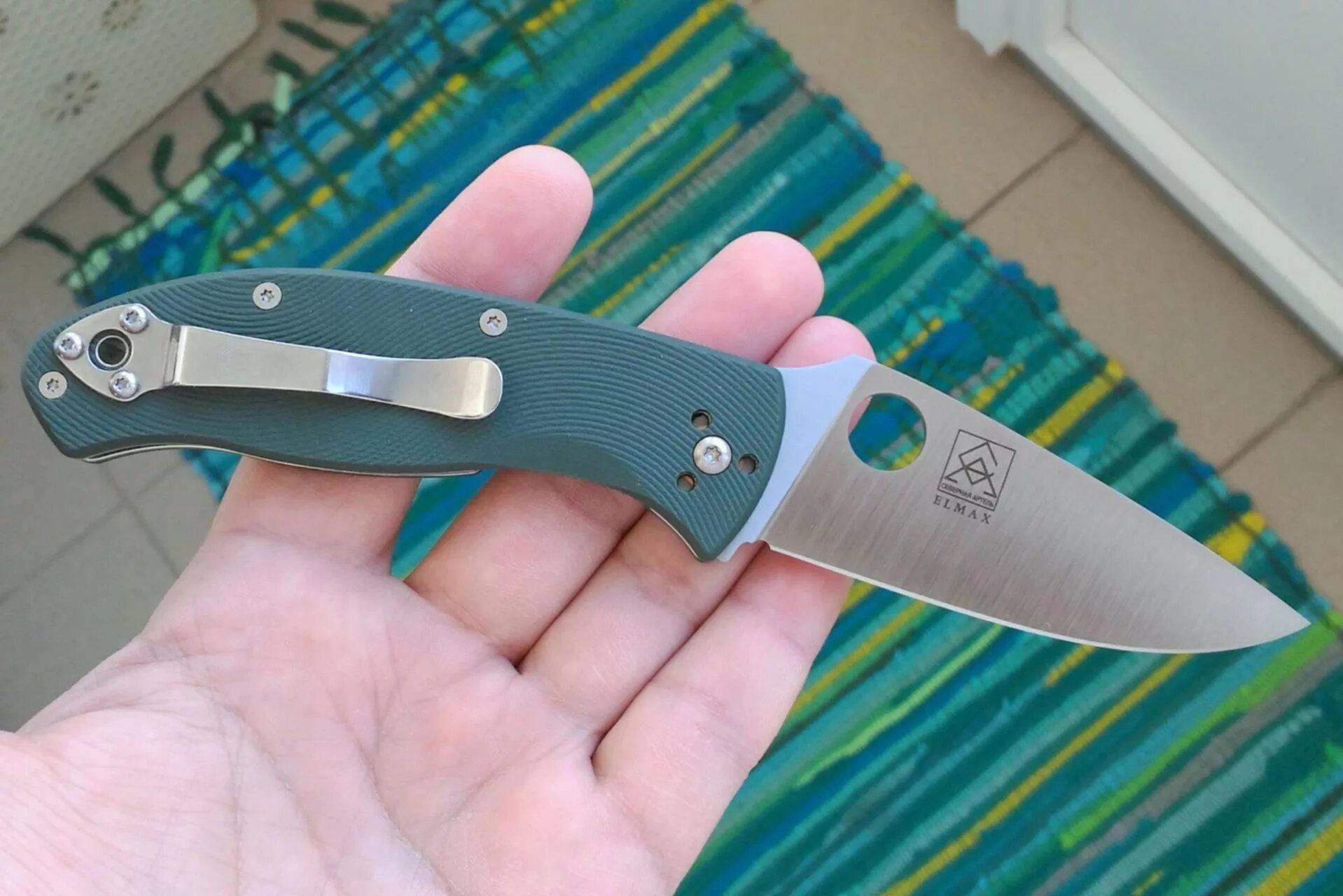 Spyderco resilience. Spyderco Resilience Custom. Спайдерко резилианс. Spyderco Resilience кастом. Накладки Spyderco Tenacious.