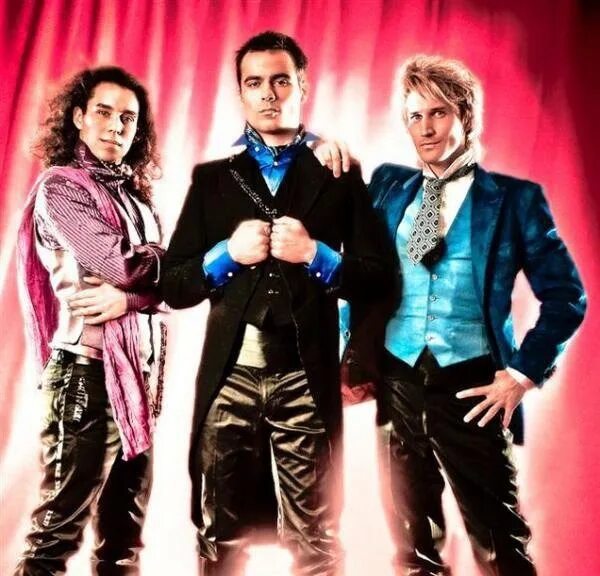 Александр постоленко короли ночной вероны. Песня короли ночной вероны мюзикл. Короли ночной вероны ромео и джульетта. Александр постоленко короли ночной вероны. Песня короли ночной вероны мюзикл.