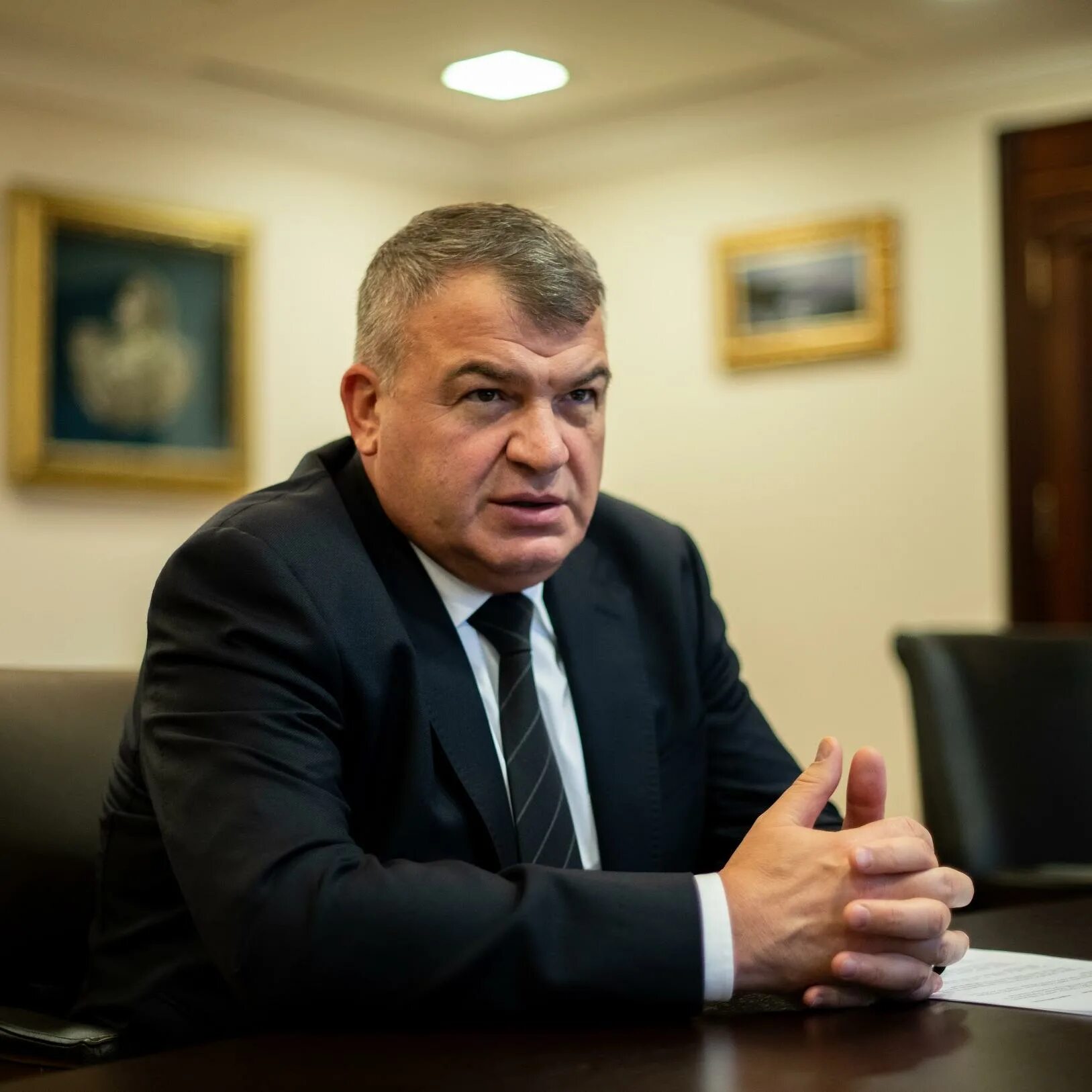 Сердюков где сейчас работает 2025. Сердюков министр обороны. сердюков ростех.