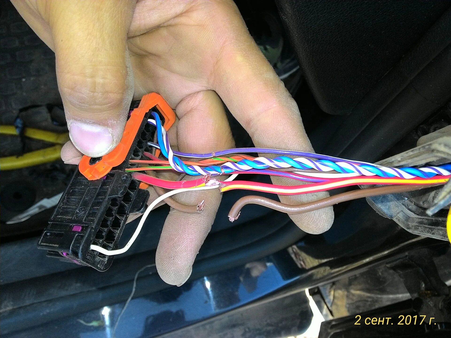 Дверная проводка приора. Электропроводка опель астра н 1. Проводка 82152 тойота королла. Проводка передних дверей. Проводка передних дверей.