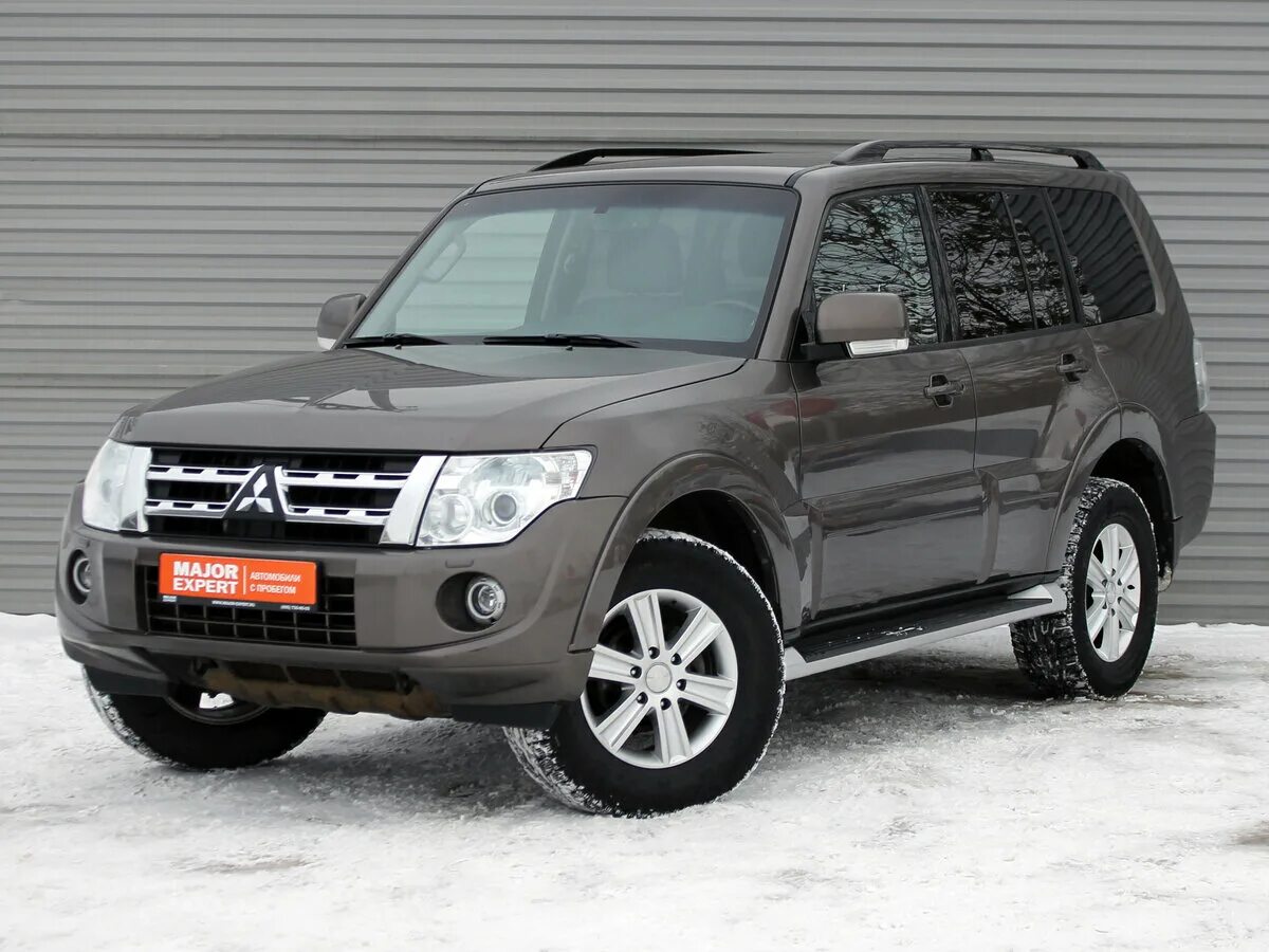 Mitsubishi pajero 2011. Митсубиси Паджеро 4 2011. Мицубиси Паджеро 2011. Митсубиси Паджеро 2011 года. Pajero 4 2011.