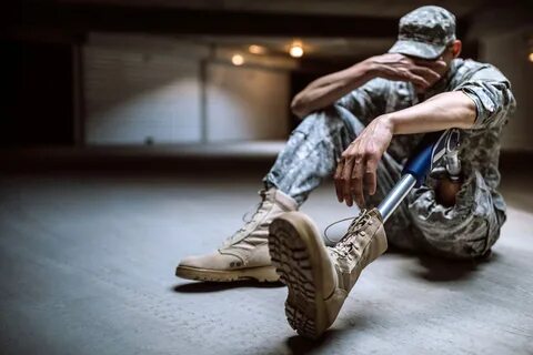 Soldier help soldier