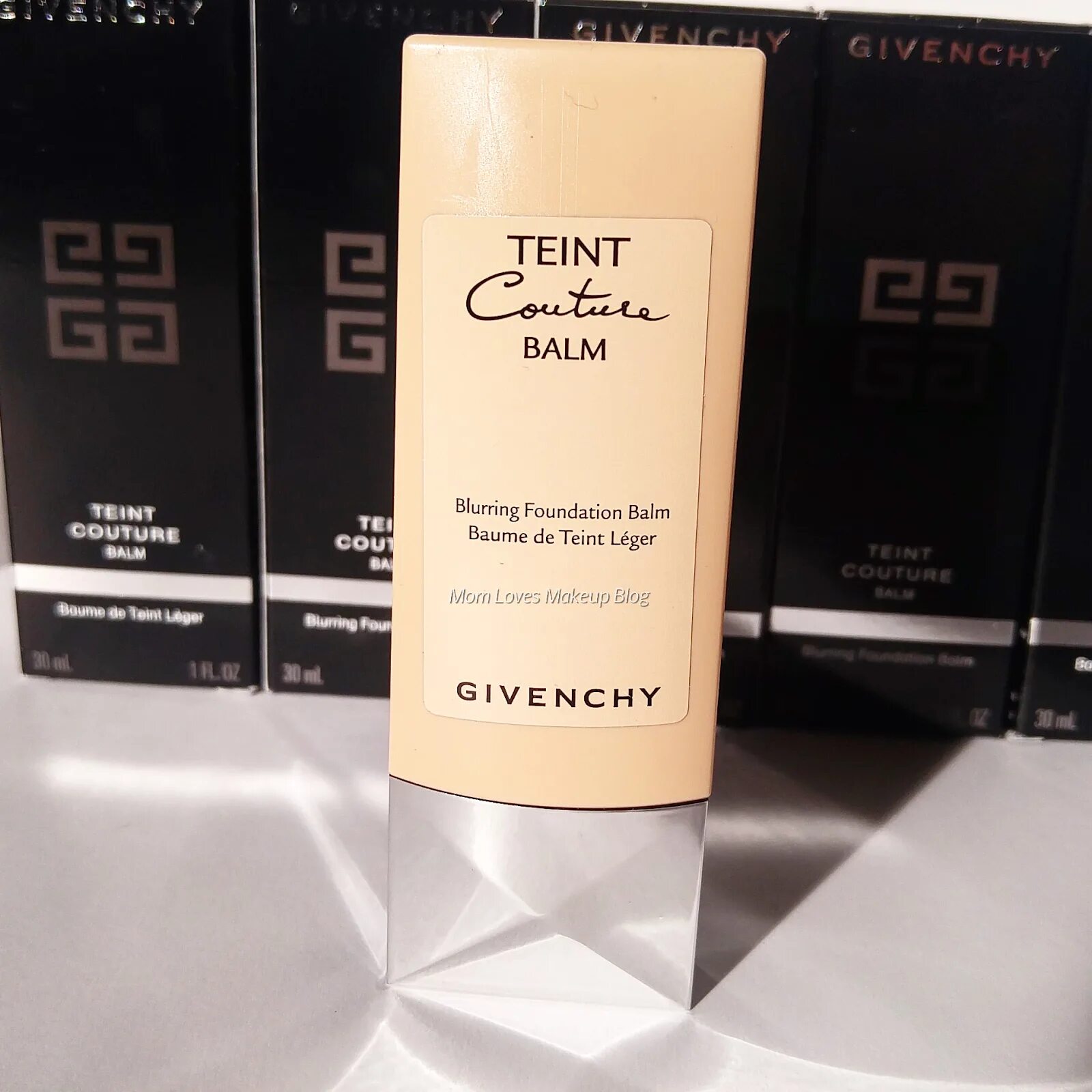 Teint Balm Givenchy. Givenchy Teint Couture Balm. Givenchy Teint Couture Balm blurring Foundation. Givenchy тональное средство Teint Couture Balm.