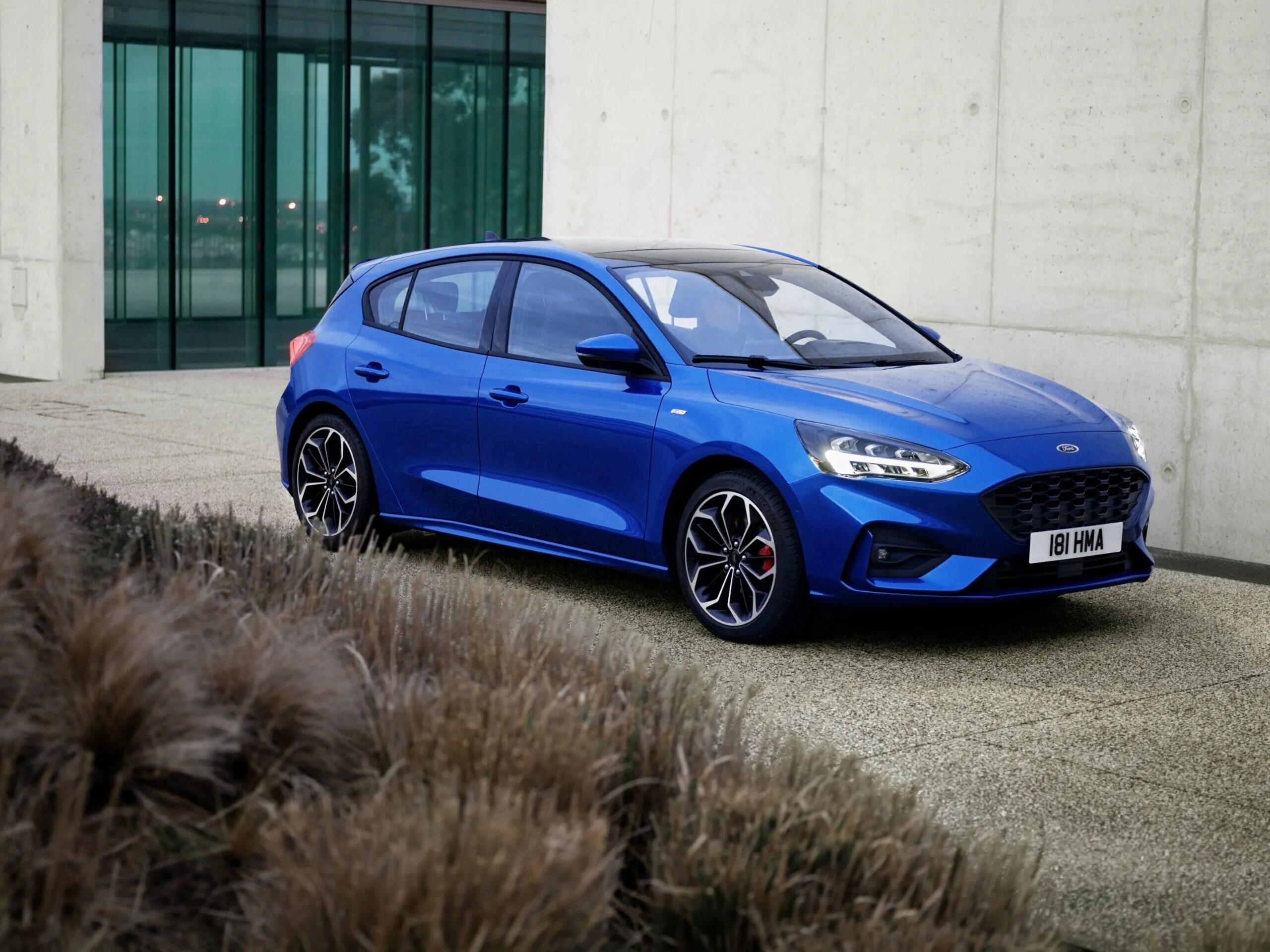 Ford focus, 2018 front view. Форд фокус 2018 г. Ford focus 2018 хэтчбек. Ford focus 4 st line. Ford ford focus 2018.