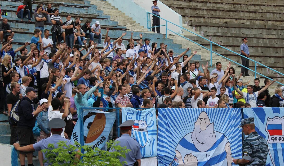 ротор ультрас футболка. ротор (футбольный клуб). фанаты фк ротор. фк ротор сайт болельщиков футбольной команды. ск ротор 2011 волгоград.