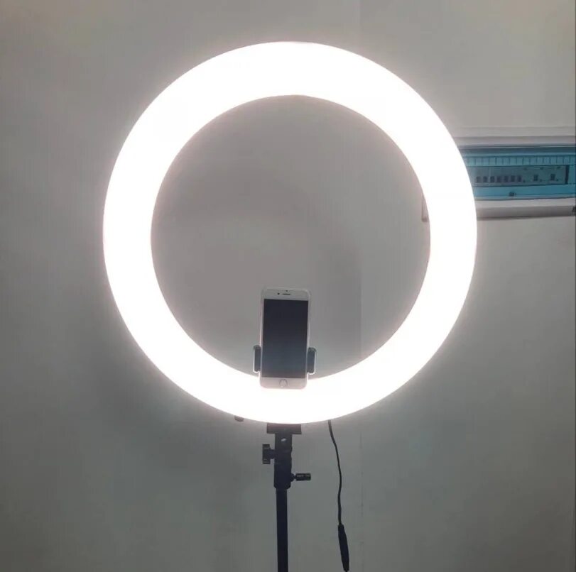 Лучшая кольцевая лампа. Ring Light RL-w60 led. Кольцевая лампа для тик тока. Кольцевая лампа rl90. Лампа Кольцевая светодиодных 60led.