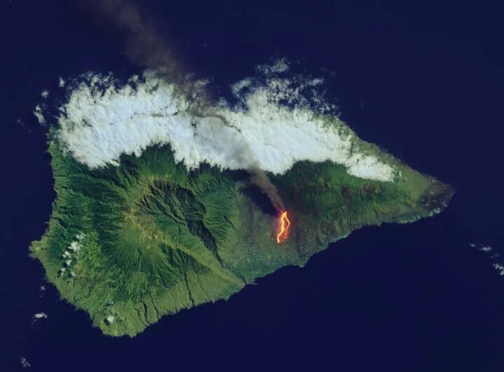 Microscopic clues reveal the location of hidden magma pools
