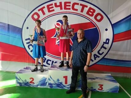 Тренер по боксу великие луки