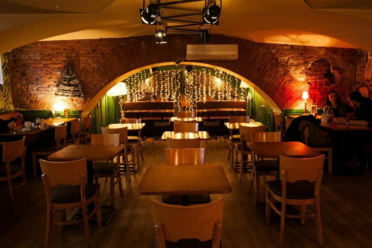 На парах ресторан спб васильевский остров. Кафе можно питер. Ресторан all seasons петербург. All seasons, санкт-петербург. Кафе можно питер.