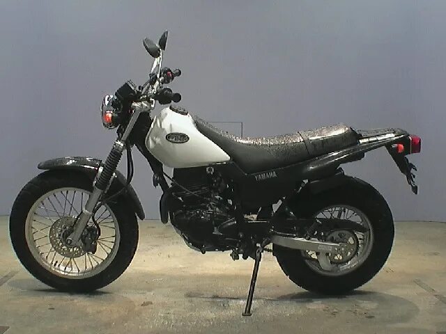 Багажник yamaha tw 200. Мотоцикл yamaha 200. Yamaha tw200. Мотоцикл yamaha 200. Yamaha tw250.