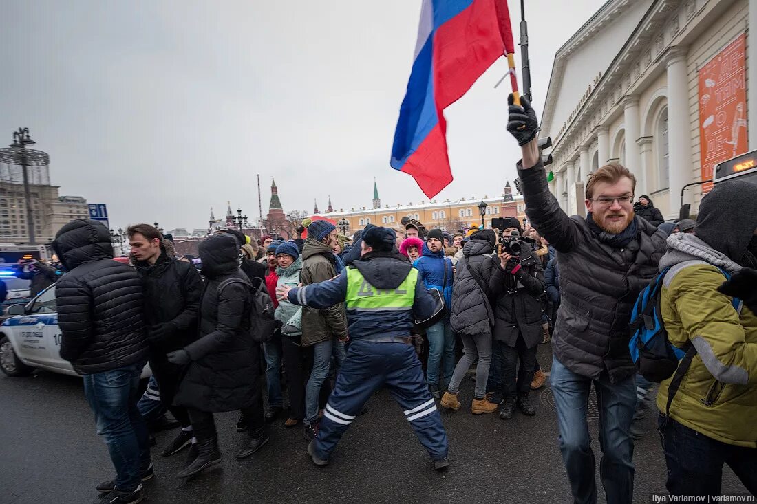 Бастующие Россия. Митинг в РФ Навальный. Навальный революция. Российские события. События политика новости