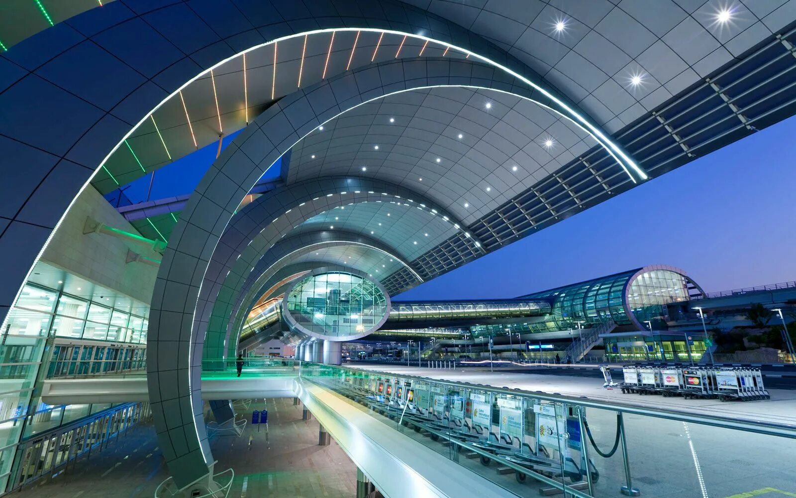 Аэропорт Дубай DXB. Международный аэропорт Дубай терминал 3. Дубай Интернешнл аэропорт. ДХБ аэропорт Дубай.