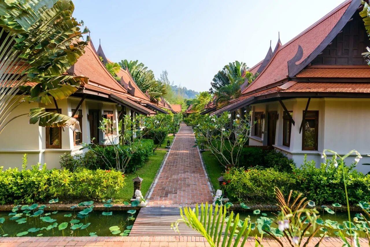 Khaolak bhandari resort. Тайланд као лак отели. кхао лак в тайланде. бунгало в као лак. као лак таиланд bhandari.