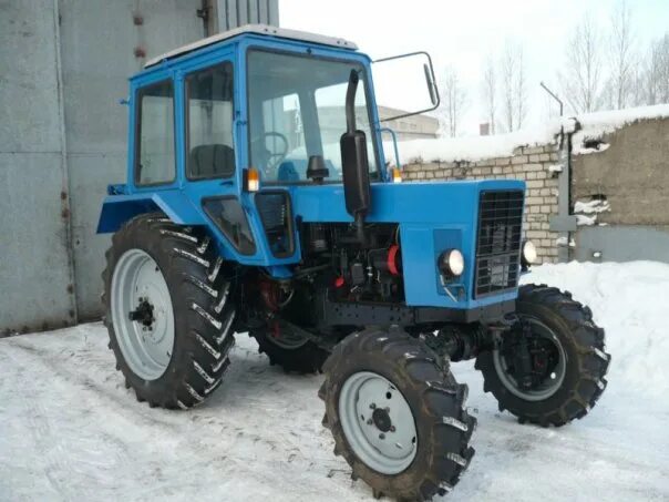 Трактор мтз 82 бурятия. Мтз 80 покрашенный. мтз 80 с большой кабиной синий. покраска трактора мтз 82. варианты покраски трактора мтз-80.