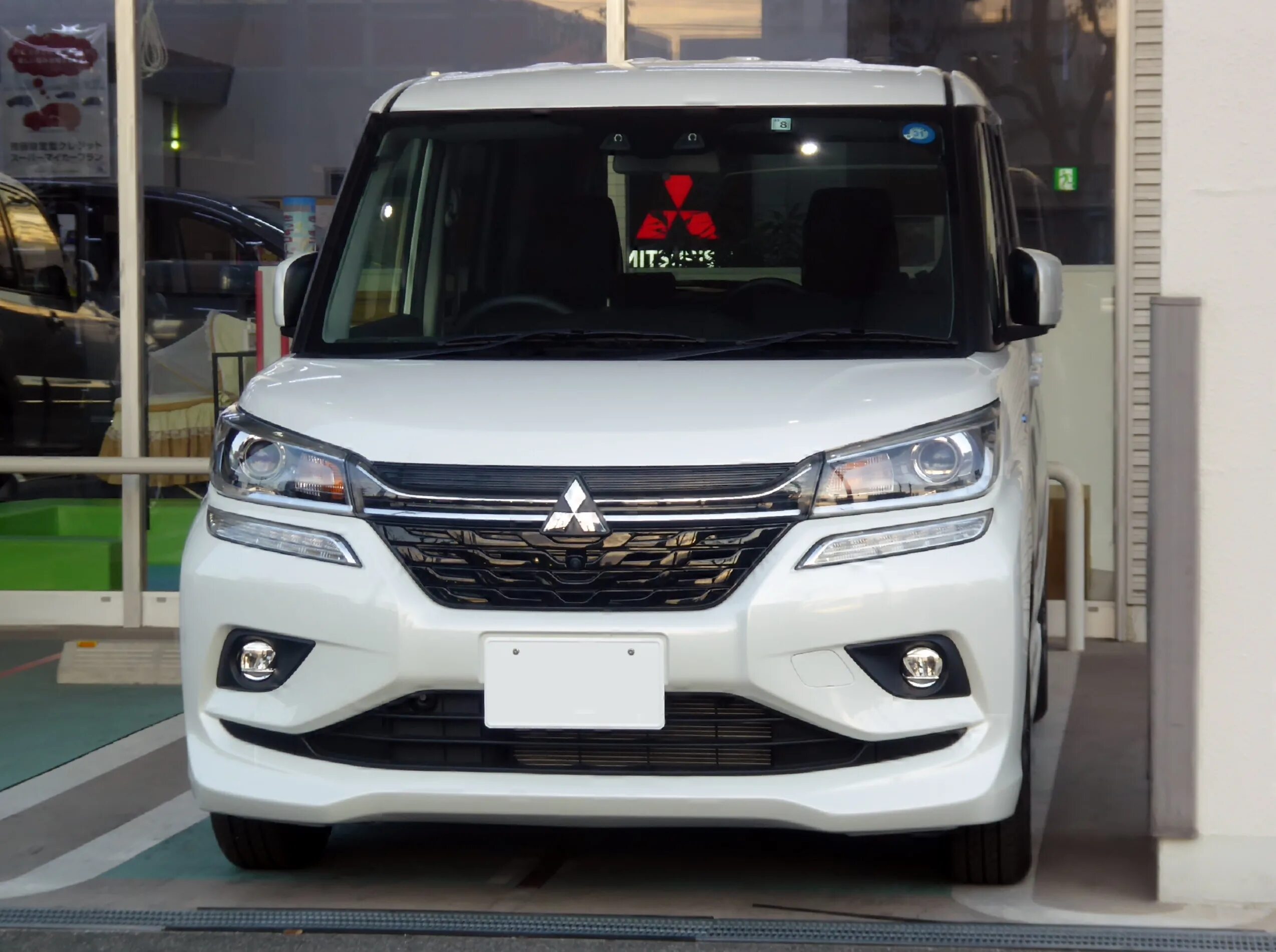 Митсубиси Делика d2. Mitsubishi Delica d2 Custom. Mitsubishi Delica d:2. Mitsubishi Delica d2 2019.