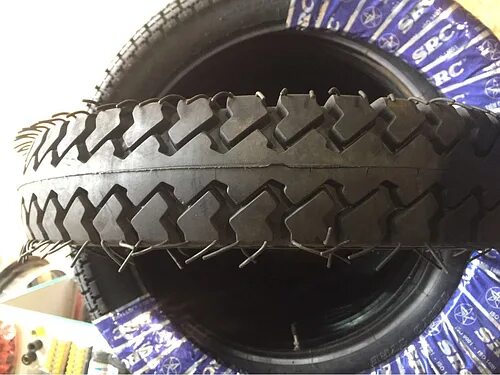 Покрышка r18 3,75 л-333 петрошина. Алтайшина 5. Петрошина л392. 5. Шины 4 19.