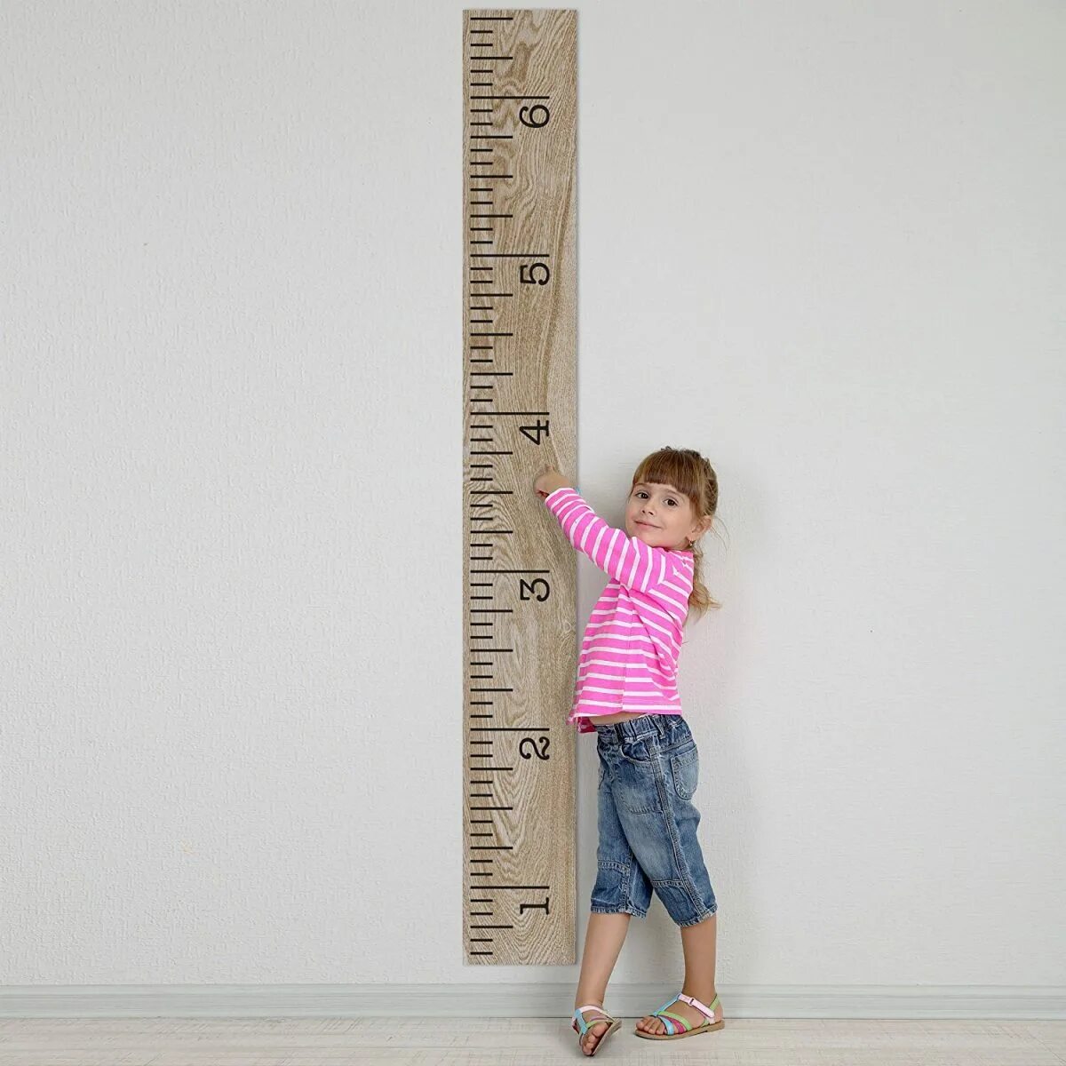 Измеритель роста для детей. Линейка для измерения роста. Шкала роста. Линейка для измерения роста ребенка.