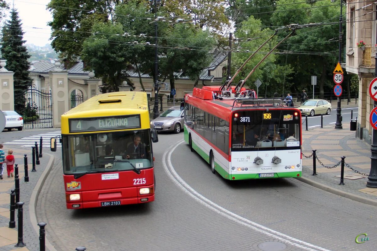 Люблин автобус. Man a11 ng312. Транспорт в люблине. Транспорт в люблине. Московский автобус.