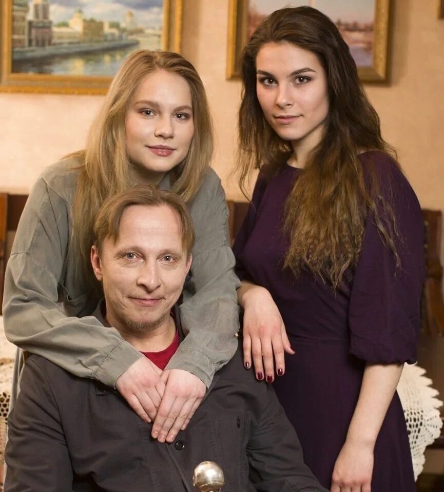 охлобыстин дочь. старшая дочь охлобыстина анфиса. иван охлобыстин дочери. свадьба дочери охлобыстина анфисы. варвара охлобыстина.