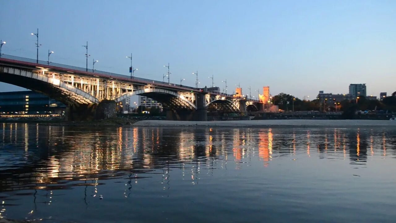 Санкт петербург висла. Варшава река висла. варшава набережная. висла набережная варшава. набережная вислы в варшаве.