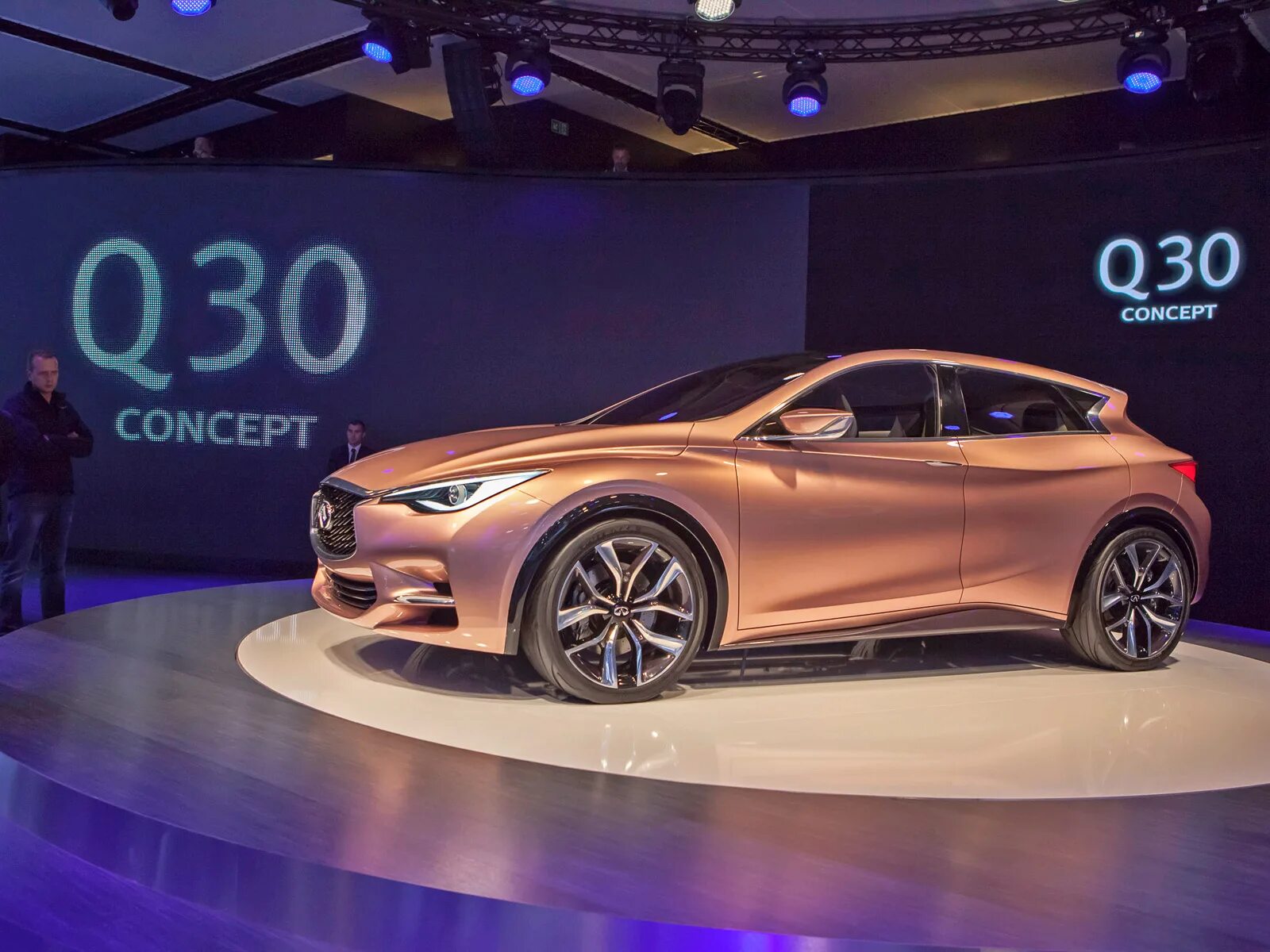 Infiniti q30. Infiniti q30 2013. Infiniti q30 2013. концепта 30. инфинити q30 2022.