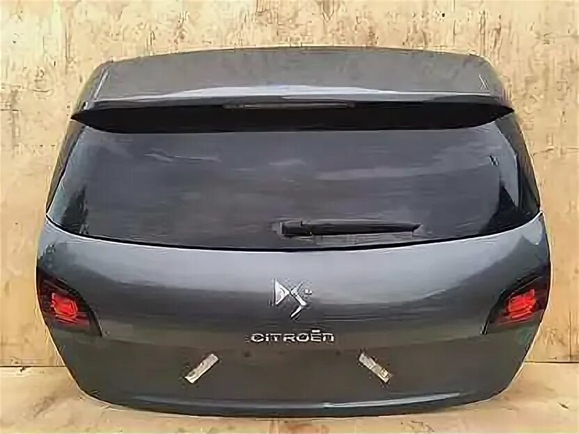 Ds4 багажник. Крышка багажника ситроен с хромом ds3. стекло крышки багажника citroen ds5. крышка багажника ситроен с хромом.