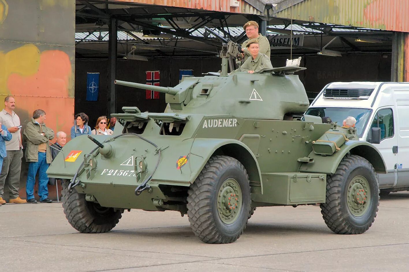 Т 17 2. T17 deerhound. T17e1 staghound mk. T17e2. Staghound armored car т17е1.