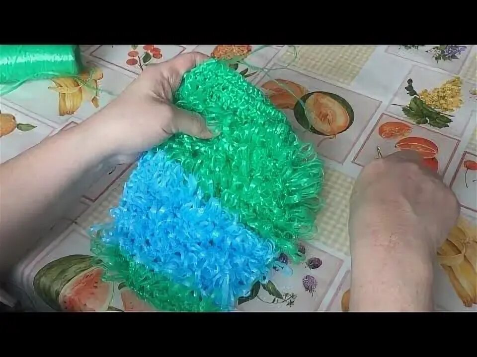 Вязание мочалки крючком варежки с вытянутыми петлями. Именные мочалки крючком. мочалки игрушки для бани крючком. ручка для мочалки крючком. мочалка крючком без вытянутых петель.