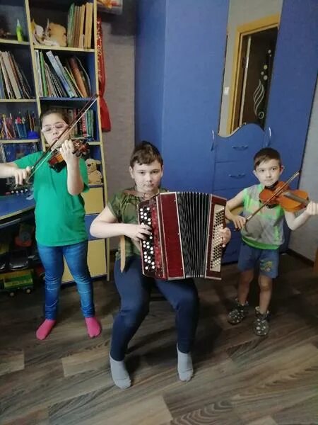 князев люберцы музыкальная школа 2 синтезатор. класс фортепиано в музыкальной школе. музыкальный ансамбль. музыкальная школа в шарье. дети в музыкальной школе.