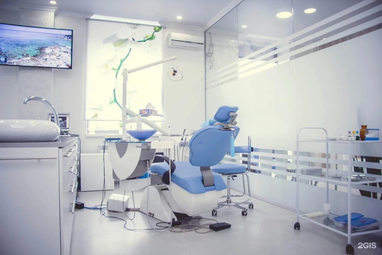 Белый коралл санго. Кораллы зубы. Бакла выветренные породы. Кораллы зубы. Гидроидные актиния.