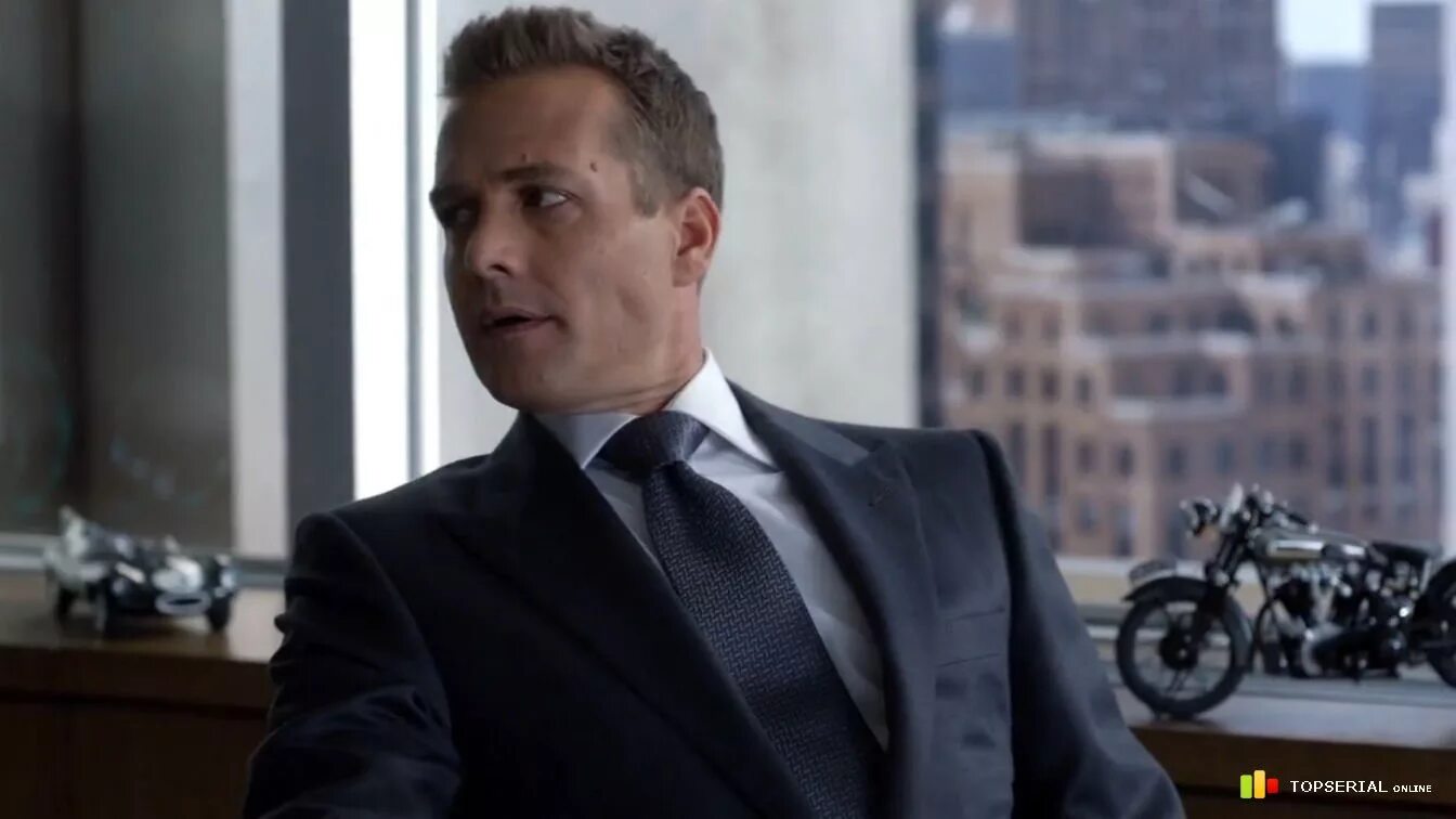 Форс мажоры харви. Майк форс мажоры. Форс мажоры 4. Форс мажоры 4. Форс мажоры 4.