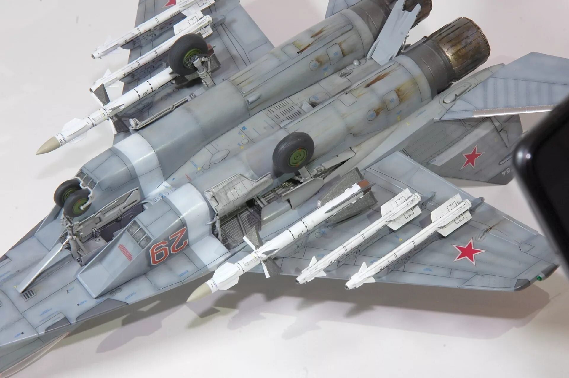 P-26a-33. F-4c phantom. Mig 29 academy 48. Academy 1/48 f-4b phantom. Scalemodels.