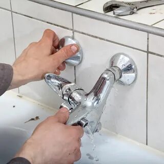 Смеситель руками видео