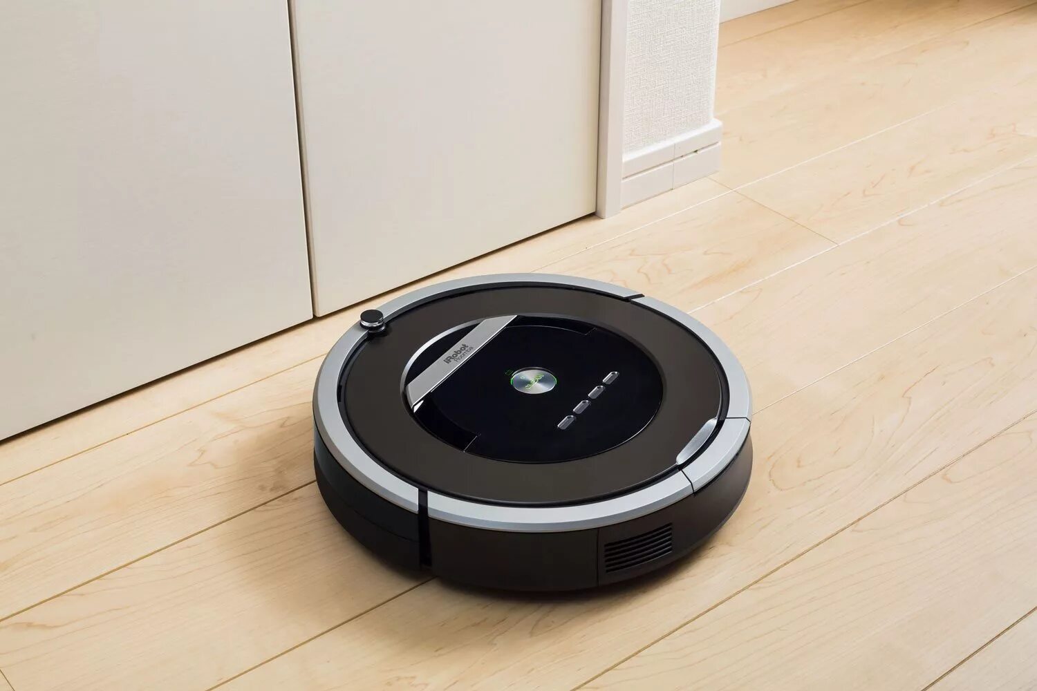 Sweeper robot. IROBOT Roomba 685. Робот-пылесос Robotic Vacuum Cleaner es32. Робот-пылесос Xiaomi Robot Vacuum x10. IROBOT Roomba 17063.