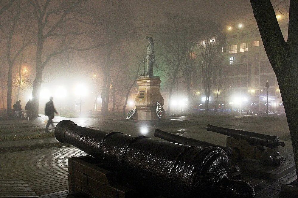 Воронеж сегодня ночью. Воронеж в тумане. туманный воронеж. мистические места воронежа. туман в воронеже сегодня.