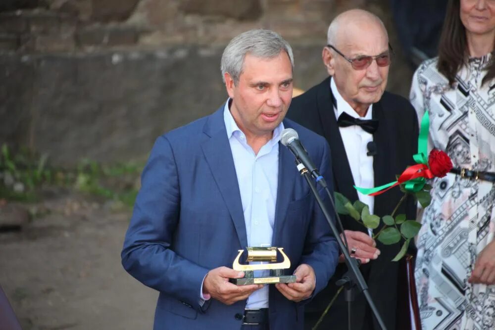 петров александр петрович выборг. бизнесмены выборга. бизнесмены выборга. петров александр петрович выборг. александр петров депутат выборг.