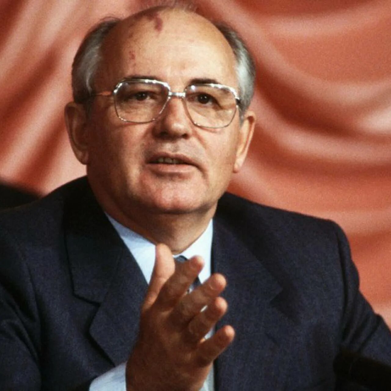 Горбачев перед смертью. Горбачев 1991.