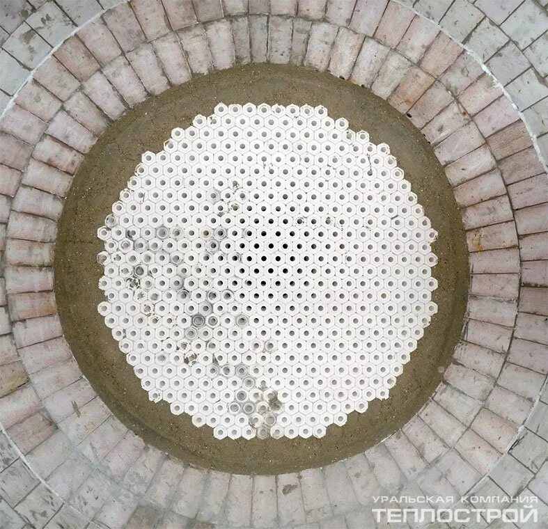 Футеровка котлов. Футеровка прокалочной печи. футеровка печи для обжига. футеровка цементной печи. футеровка печи огнеупорным кирпичом.