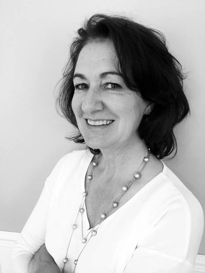 Психотерапевт бернадетт энн пэрис. Бернадетт энн пэрис "дилемма". Бернадетт энн пэрис. Пэрис писательница. Пэрис за закрытой дверью.