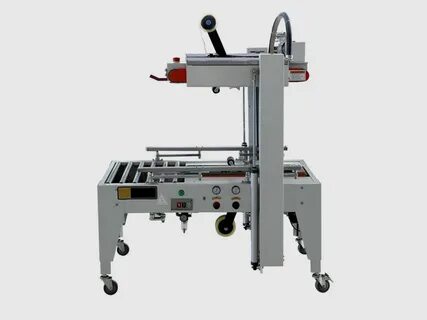 Automatic sealing machine
