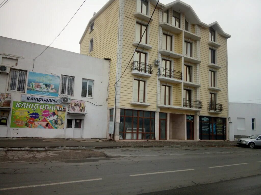 File:Дом, в котором жил Ульянов, Евпатория, 2021, 01.jpg - Wikimedia Commons