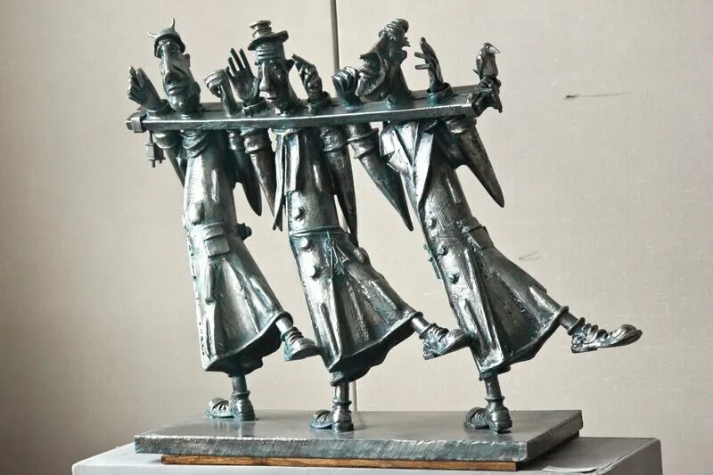 Александр капралов скульптор. Капралов скульптор. Александр капралов скульптор. Фемида. Омский художник капралов.