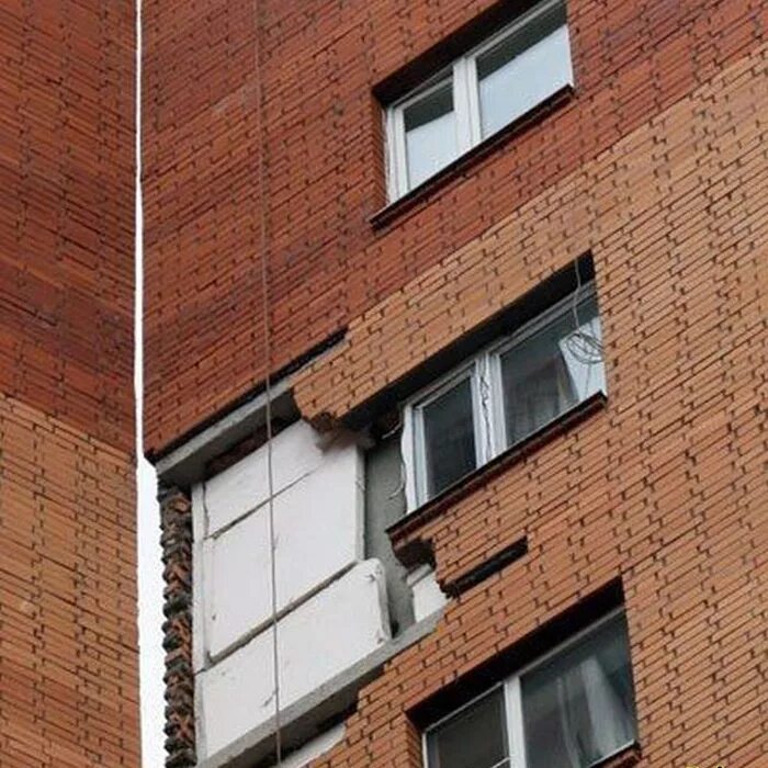 Быстро разрушающего