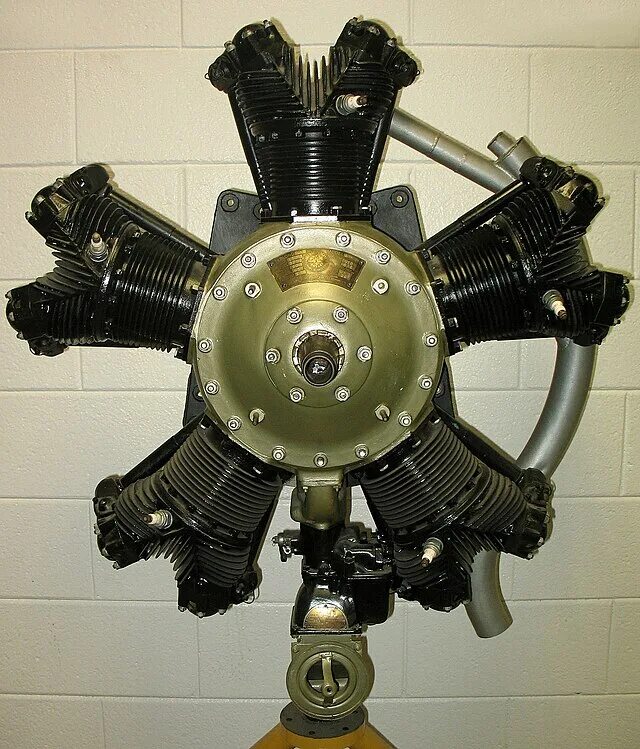 Radial engine