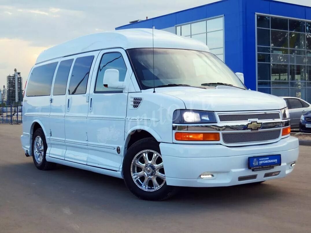 Chevrolet Express 1995. Express 2 Шевроле. Пассажирский Шевроле экспресс. Минивэн Шевроле экспресс. Юнитики купить