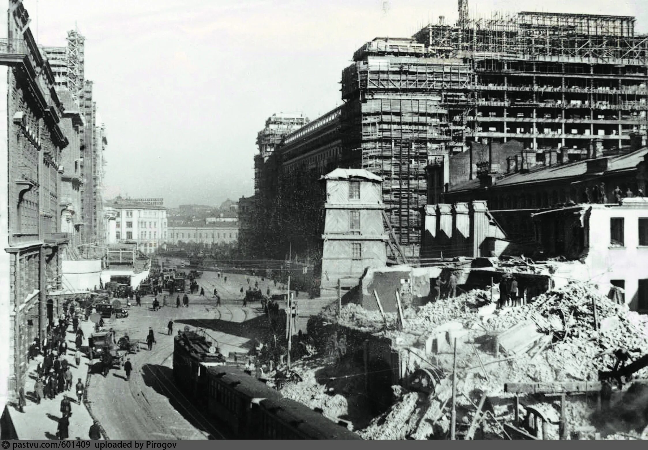 Что было построено в 30 годы. Гостиница москва москва в 1935 году. охотный ряд 1935. москва 30-е. гостиница москва в 30-е годы.