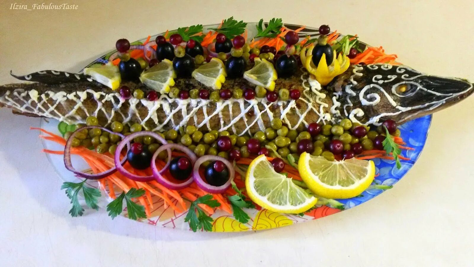 красивые рыбы изо. изо красивые рыбки. декоративное рисование рыбки. красивые рыбы украшения рыб. украшение запеченной рыбы.