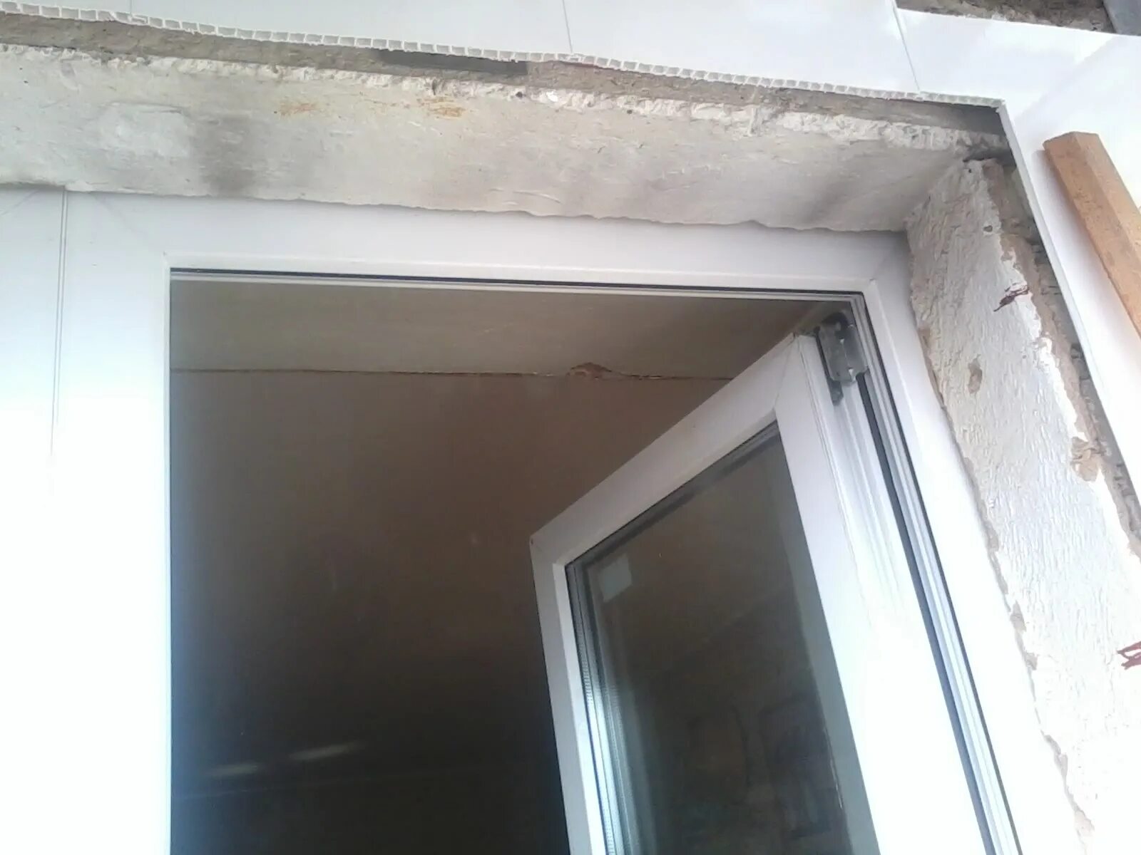Оконные откосы из гкл технология. Утеплитель для откосов окон внутри. Как сделать откосы в доме. Отделка оконных откосов. Отделка оконных откосов.