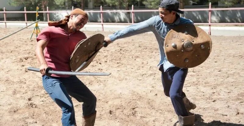 Микки русский каскадер. Илья гриценко каскадер. Микки русский каскадер. Номад каскадеры. Профессия каскадер.